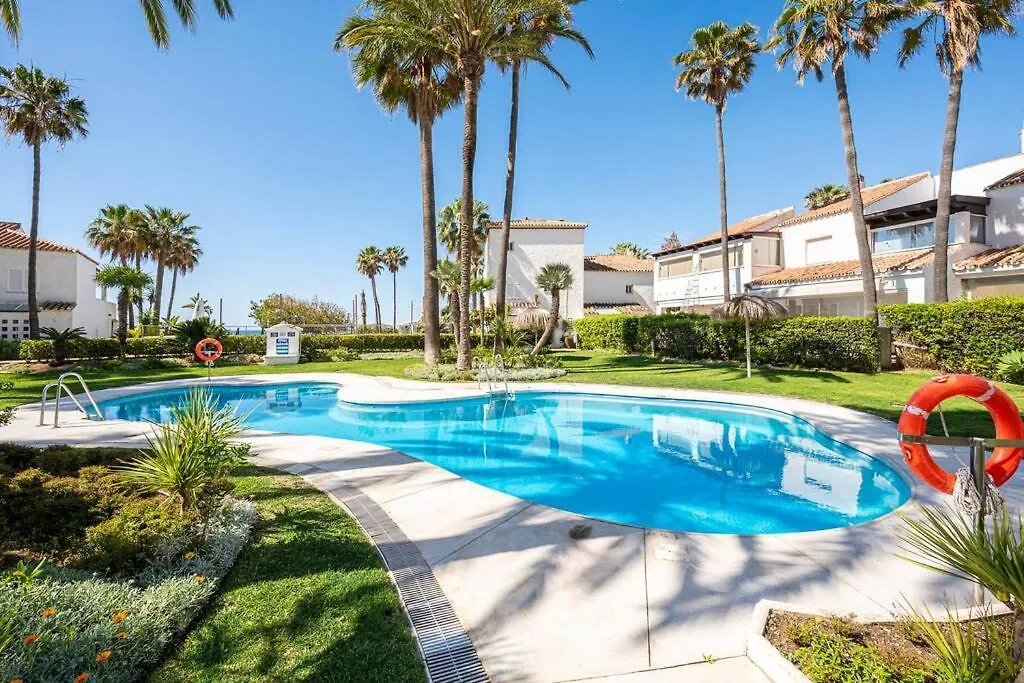 Holiday home Townhouse W/ Swimming Pool And Underground Parking Villa Marbella