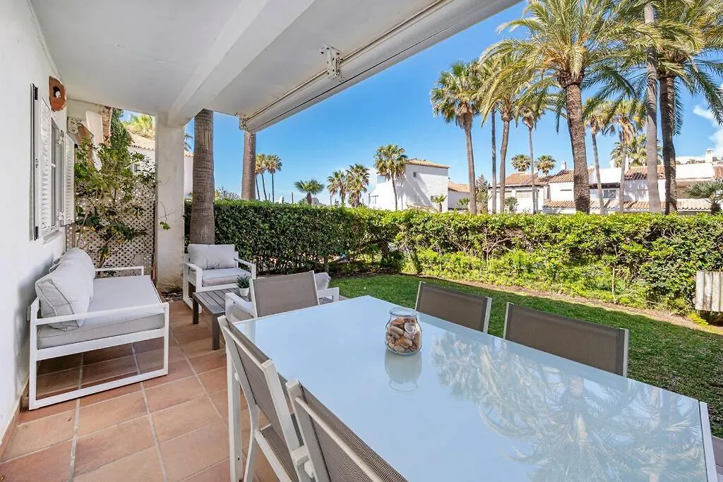 Holiday home Townhouse W/ Swimming Pool And Underground Parking Villa Marbella Spain