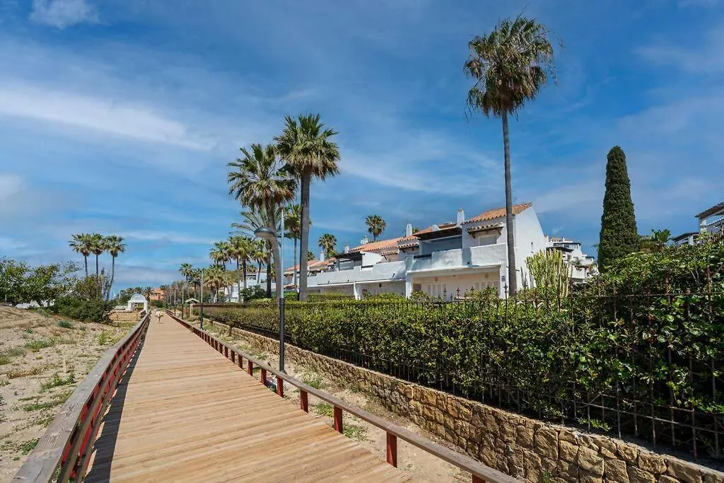 Townhouse W/ Swimming Pool And Underground Parking Villa Marbella Holiday home